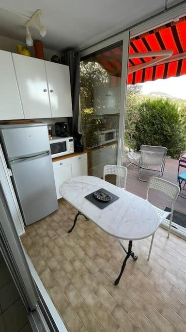 L'Escale Apartment Carqueiranne Luaran gambar